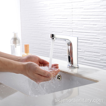 Nová špeciálna infračervená kúpeľňa Sensor Basin faucet